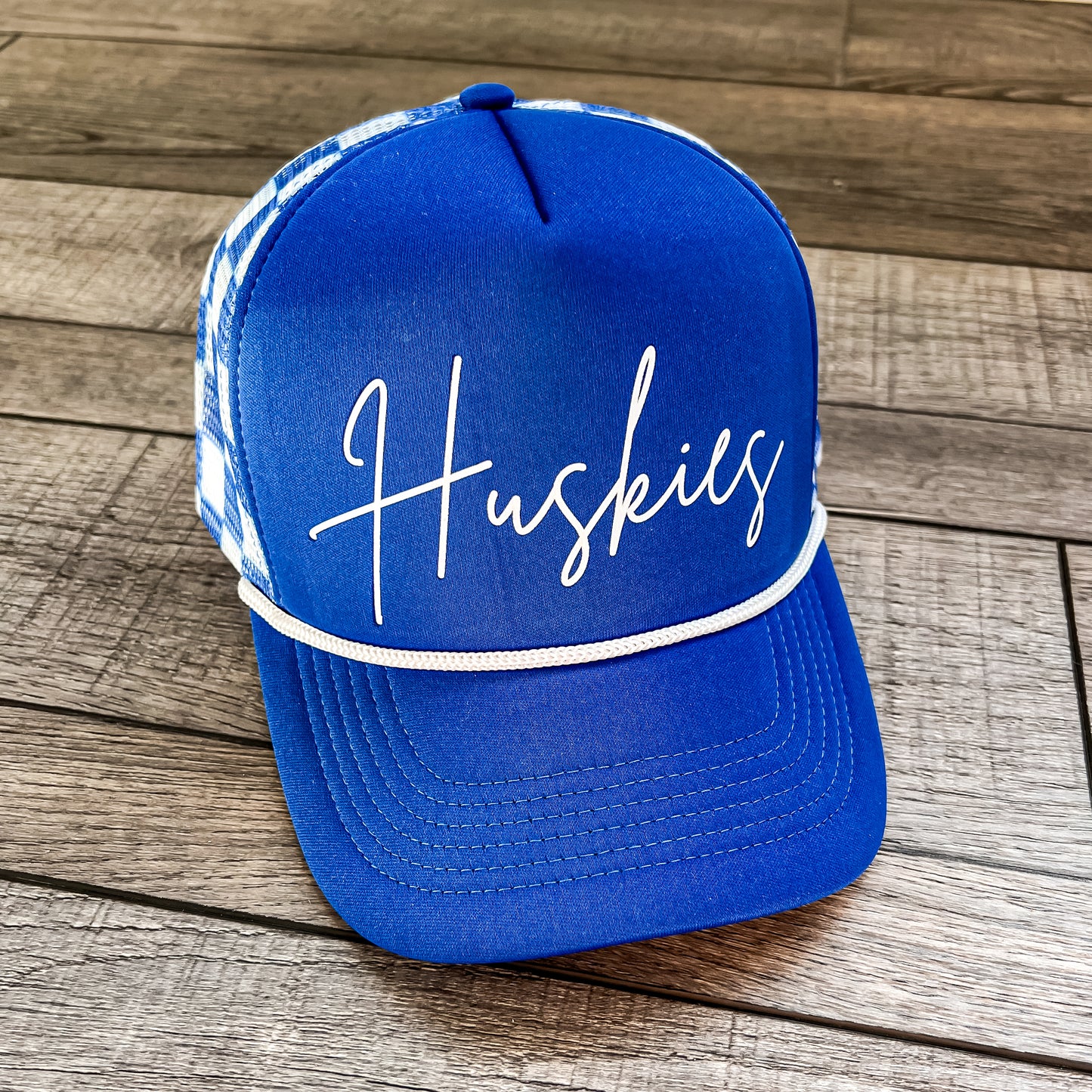 Huskies Script Trucker Hat