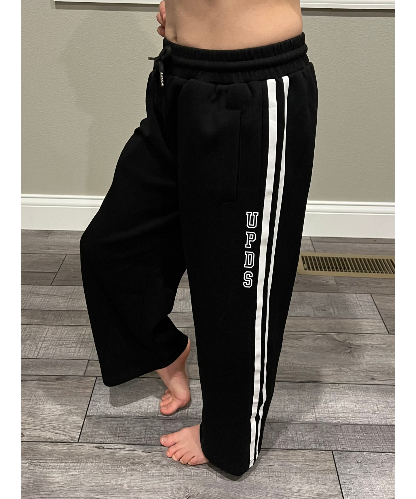 UPDS Wide Leg YOUTH Sweatpants
