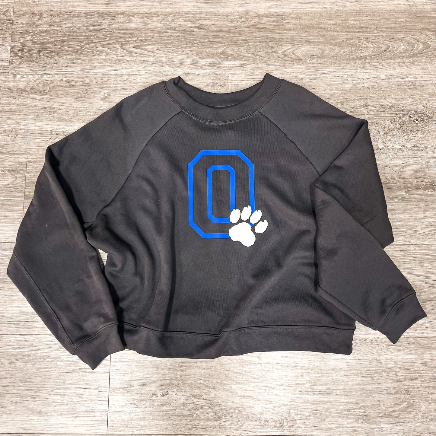 O Paw Midi-Cropped Pullover